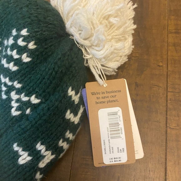 Patagonia Snowbelle Beanie - Picture 10 of 10